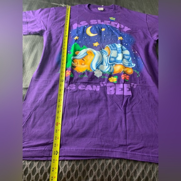 New Vintage Disney Glow in The Dark Winnie The Pooh As Sleepy As Can Bee Tee Top - Picture 10 of 10